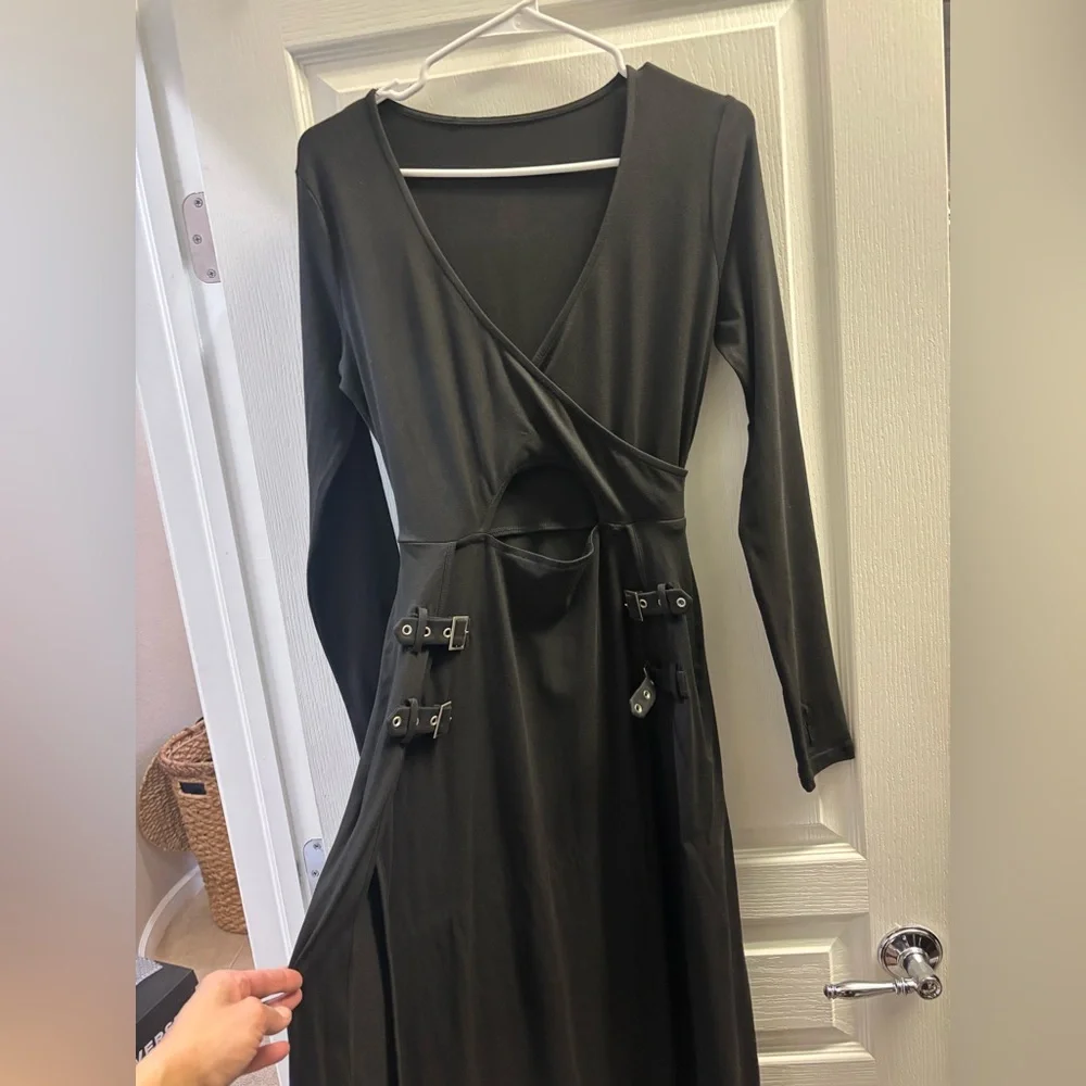 Forest Ink Nightshade Gothic Maxi Dress in Black - Picture 5 of 12